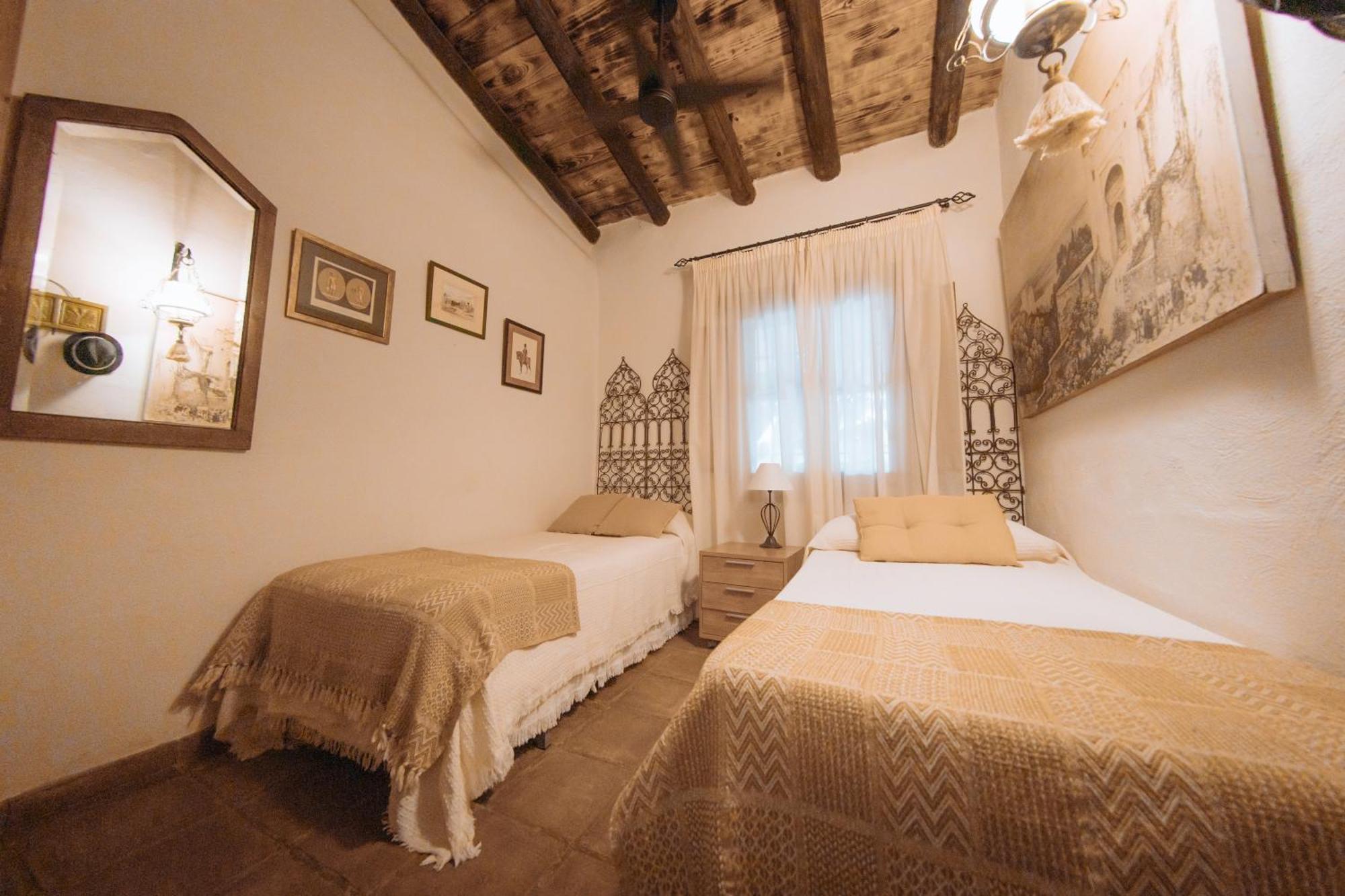 La Cuadra, Finca A Los Pies De Sierra Nevada, A 10 Minutos Del Centro, Piscina, Jardin, Barbacoa Ла Субия Екстериор снимка